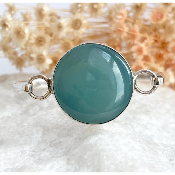 Chalcedony Gemstone Accented Oval Sterling Silver 925 Vintage Bangle Bracelet - Picture 1 of 10